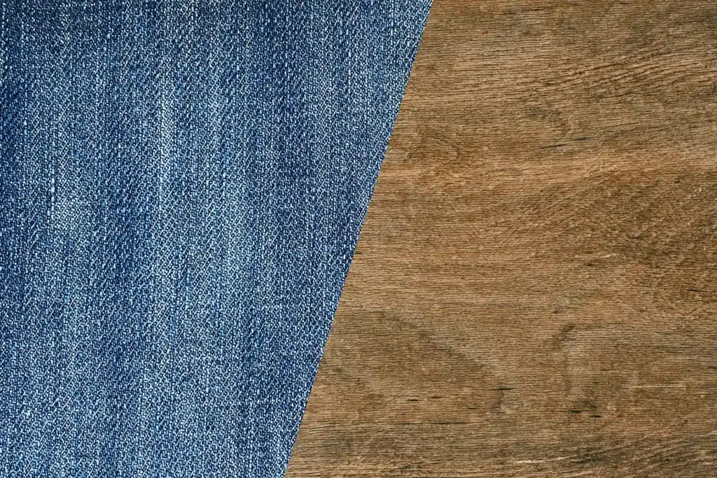 les toiles bleues de nimes texture denim bois